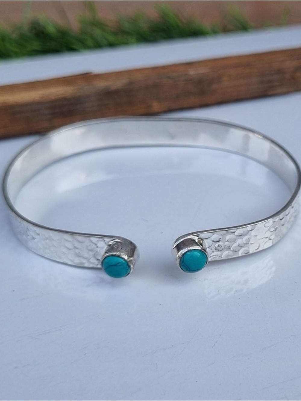925 Hammered Cuff Bracelet with Turquoise Stones